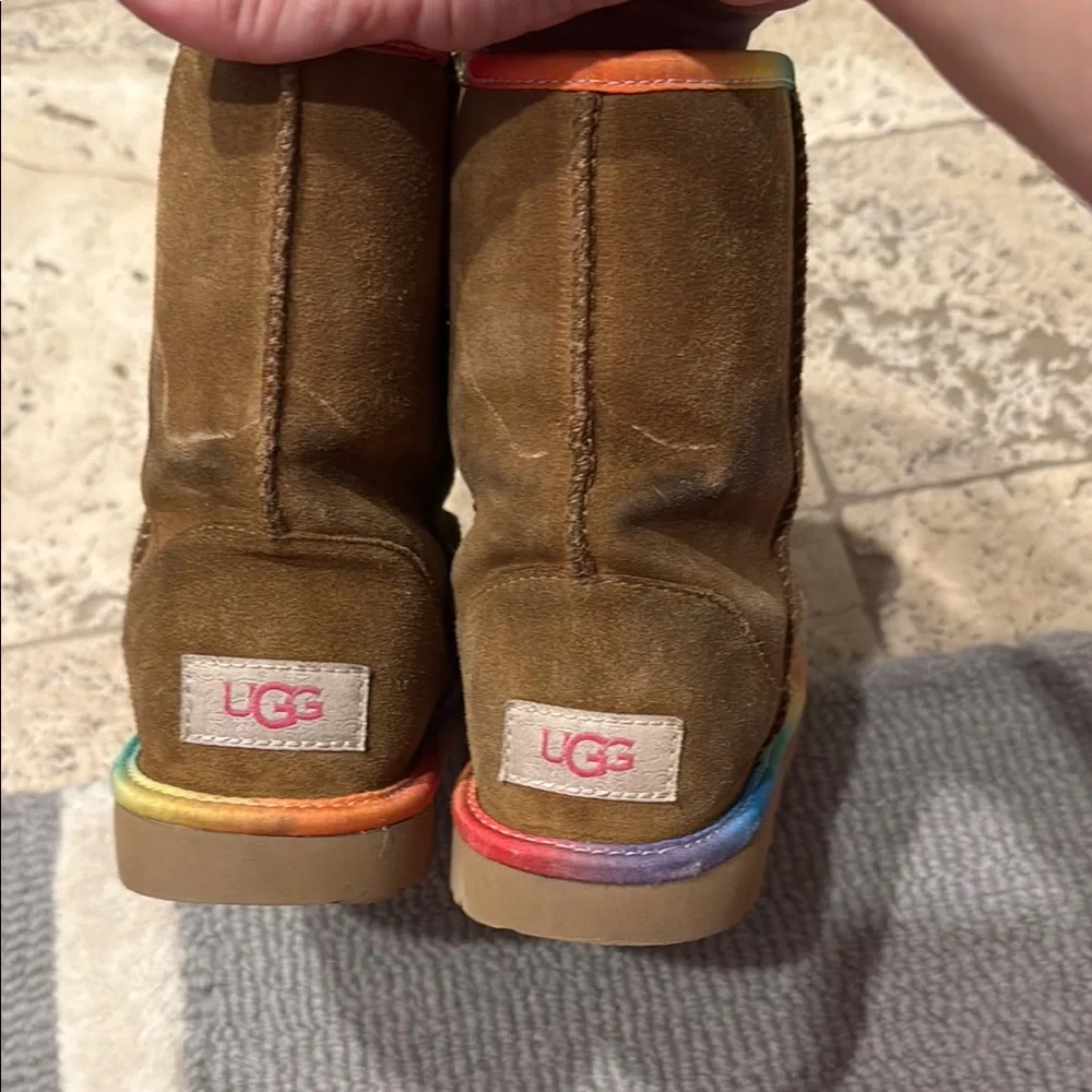 Amazing UGG Brown Boots with Rainbow Sole - Picture 8 of 8